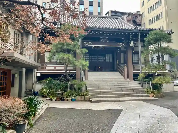 花岳院の{uncategorized: "未分類", other: "その他", undefined: "問題あり", building: "その他建物", grave: "お墓", sacred_gate: "鳥居", guardian: "狛犬", statue: "像", buddha: "仏像", history: "歴史", nature: "自然", garden: "庭園", animal: "動物", pagoda: "塔", temizu: "手水舎", mountain_gate: "山門・神門", sanctuary: "本殿・本堂", subordinate: "末社・摂社", art: "芸術", scenery: "景色", jizo: "地蔵", ema: "絵馬", goshuin: "御朱印", omikuji: "おみくじ", items: "授与品その他", amulet: "お守り", goshuincho: "御朱印帳", eats: "食事", festival: "お祭り", votive_dance: "神楽", shichigosan: "七五三参", wedding: "結婚式", experience: "体験その他", initially: "初詣", around: "周辺", anti_infection: "感染症対策"}