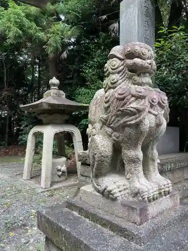 曾屋神社の狛犬