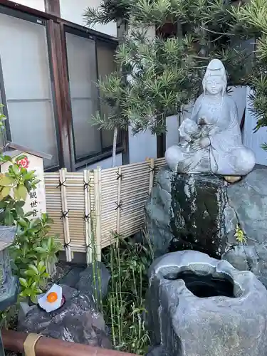 間々観音（龍音寺）の手水舎