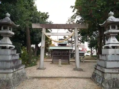 須佐雄社（宮後町）の鳥居