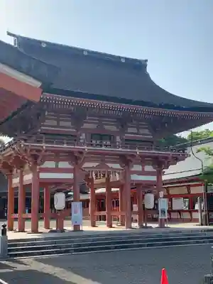 津島神社の山門・神門