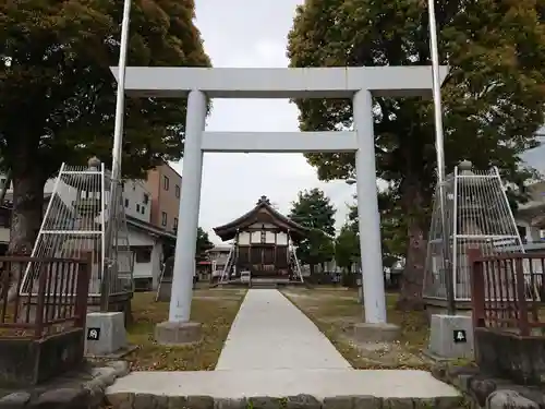 神明社の鳥居