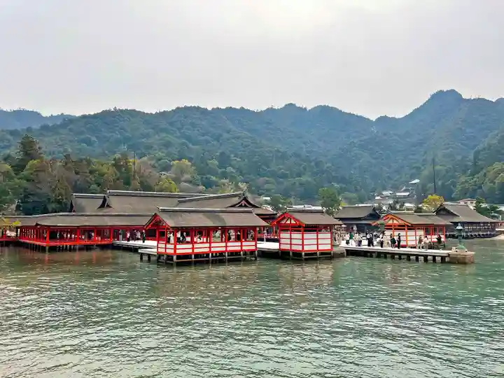 厳島神社(広島県)