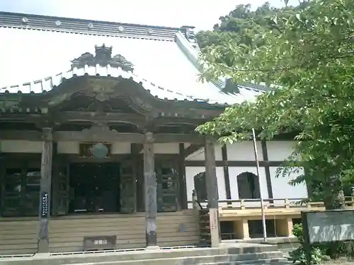 光明寺の本殿・本堂