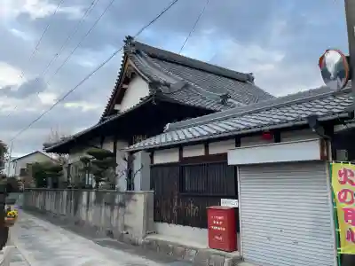 称名寺の{uncategorized: "未分類", other: "その他", undefined: "問題あり", building: "その他建物", grave: "お墓", sacred_gate: "鳥居", guardian: "狛犬", statue: "像", buddha: "仏像", history: "歴史", nature: "自然", garden: "庭園", animal: "動物", pagoda: "塔", temizu: "手水舎", mountain_gate: "山門・神門", sanctuary: "本殿・本堂", subordinate: "末社・摂社", art: "芸術", scenery: "景色", jizo: "地蔵", ema: "絵馬", goshuin: "御朱印", omikuji: "おみくじ", items: "授与品その他", amulet: "お守り", goshuincho: "御朱印帳", eats: "食事", festival: "お祭り", votive_dance: "神楽", shichigosan: "七五三参", wedding: "結婚式", experience: "体験その他", initially: "初詣", around: "周辺", anti_infection: "感染症対策"}