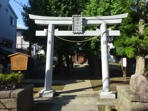 関ケ島胡籙神社の鳥居