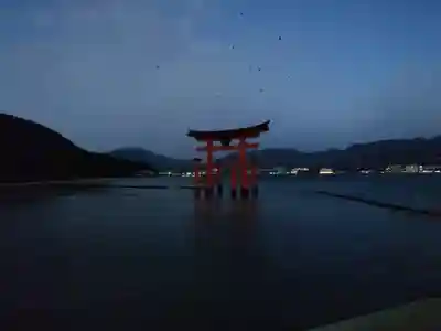 厳島神社(広島県)