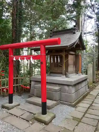 白笹稲荷神社の末社・摂社