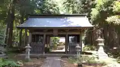 都々古別神社(馬場)の山門