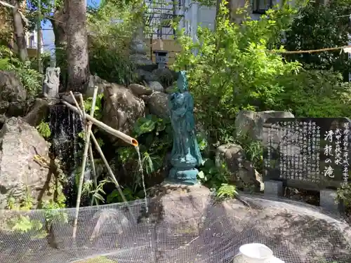 秩父今宮神社の庭園