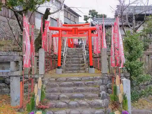 青衾社（北方町）の鳥居