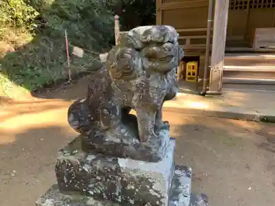 水神社の狛犬