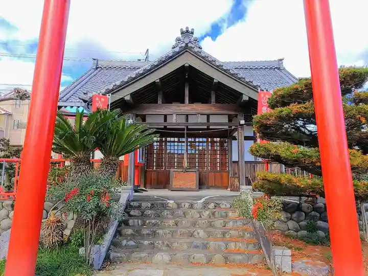 豊福稲荷社の本殿・本堂