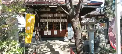 子安稲荷神社の{uncategorized: "未分類", other: "その他", undefined: "問題あり", building: "その他建物", grave: "お墓", sacred_gate: "鳥居", guardian: "狛犬", statue: "像", buddha: "仏像", history: "歴史", nature: "自然", garden: "庭園", animal: "動物", pagoda: "塔", temizu: "手水舎", mountain_gate: "山門・神門", sanctuary: "本殿・本堂", subordinate: "末社・摂社", art: "芸術", scenery: "景色", jizo: "地蔵", ema: "絵馬", goshuin: "御朱印", omikuji: "おみくじ", items: "授与品その他", amulet: "お守り", goshuincho: "御朱印帳", eats: "食事", festival: "お祭り", votive_dance: "神楽", shichigosan: "七五三参", wedding: "結婚式", experience: "体験その他", initially: "初詣", around: "周辺", anti_infection: "感染症対策"}