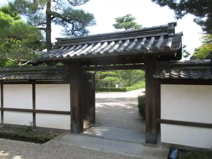 中宮寺(奈良県)