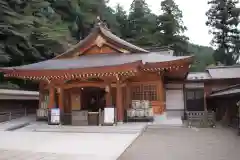 高麗神社の本殿