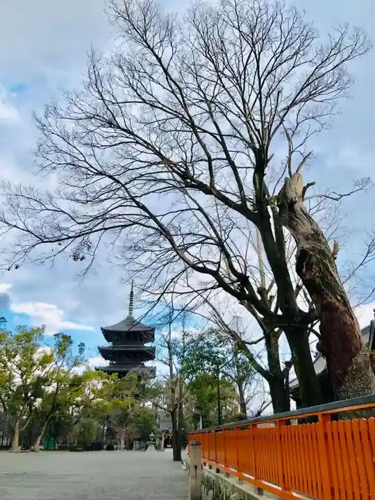 東寺鎮守八幡宮・東寺境内社八島殿のその他建物