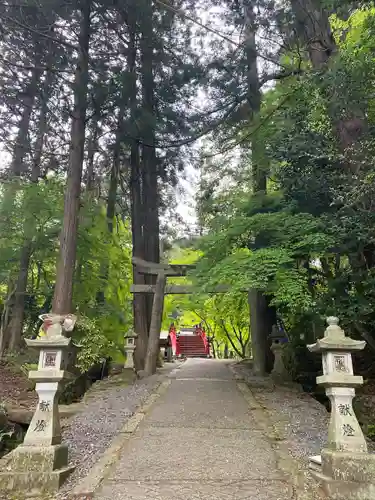 龍華寺の鳥居