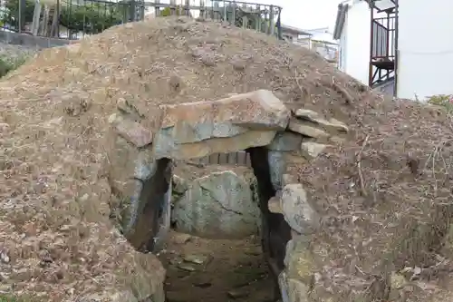 新宮社（岩瀧神社摂社）の建物その他