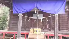 白山神社の本殿