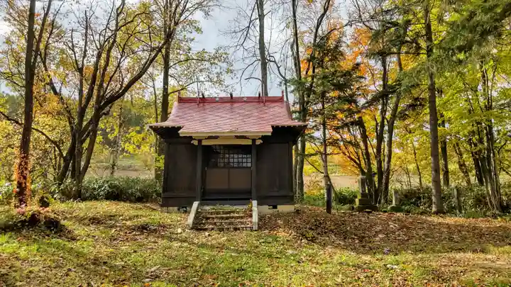 上宇莫別神社の本殿・本堂
