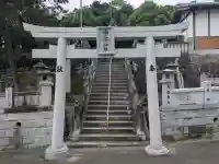 雨之宮神社の鳥居