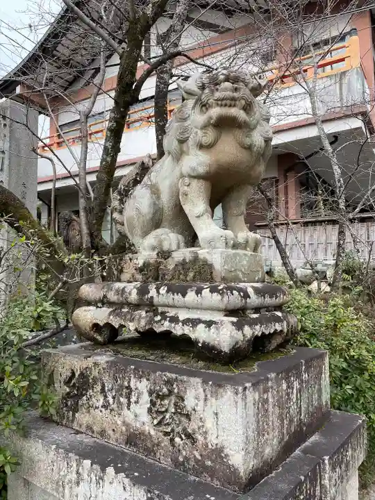 宇治神社の狛犬