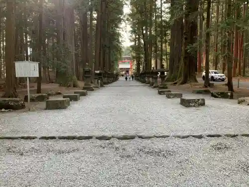 北口本宮冨士浅間神社の山門・神門