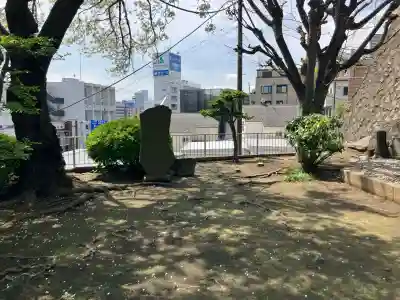 蓮法寺の{uncategorized: "未分類", other: "その他", undefined: "問題あり", building: "その他建物", grave: "お墓", sacred_gate: "鳥居", guardian: "狛犬", statue: "像", buddha: "仏像", history: "歴史", nature: "自然", garden: "庭園", animal: "動物", pagoda: "塔", temizu: "手水舎", mountain_gate: "山門・神門", sanctuary: "本殿・本堂", subordinate: "末社・摂社", art: "芸術", scenery: "景色", jizo: "地蔵", ema: "絵馬", goshuin: "御朱印", omikuji: "おみくじ", items: "授与品その他", amulet: "お守り", goshuincho: "御朱印帳", eats: "食事", festival: "お祭り", votive_dance: "神楽", shichigosan: "七五三参", wedding: "結婚式", experience: "体験その他", initially: "初詣", around: "周辺", anti_infection: "感染症対策"}