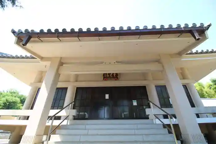 薬王寺の本殿