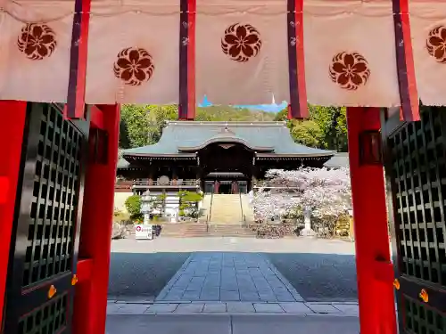 近江神宮の山門・神門