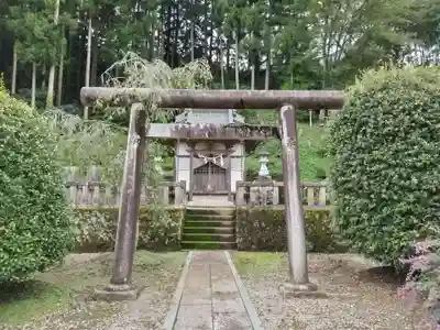 御嶽山神社の末社・摂社