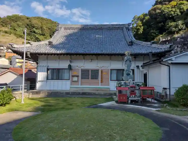 海恵寺の本殿・本堂