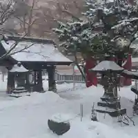 彌彦神社 (伊夜日子神社)の庭園