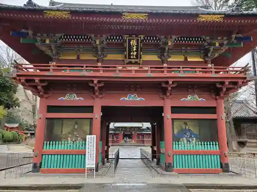 根津神社の山門・神門