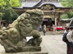 宝登山神社の狛犬