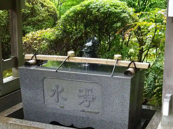 天台宗 長窪山 正覚寺の手水舎