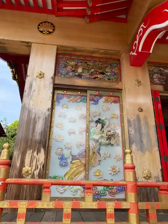 加波山神社真壁拝殿の芸術
