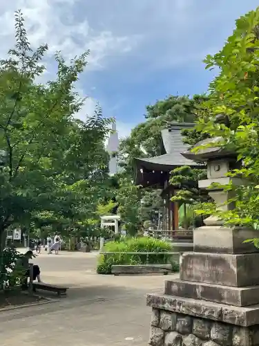 鳩森八幡神社の景色