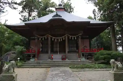 大獄山興福寺の本殿