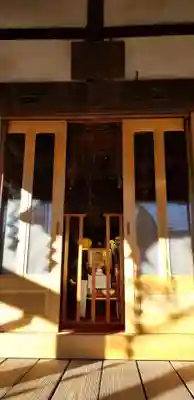 観蔵寺の本殿・本堂