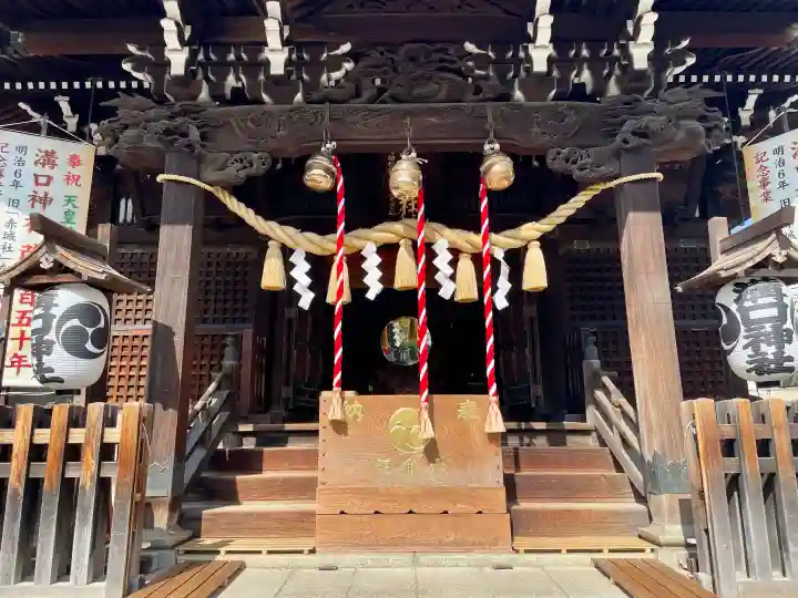溝口神社の{uncategorized: "未分類", other: "その他", undefined: "問題あり", building: "その他建物", grave: "お墓", sacred_gate: "鳥居", guardian: "狛犬", statue: "像", buddha: "仏像", history: "歴史", nature: "自然", garden: "庭園", animal: "動物", pagoda: "塔", temizu: "手水舎", mountain_gate: "山門・神門", sanctuary: "本殿・本堂", subordinate: "末社・摂社", art: "芸術", scenery: "景色", jizo: "地蔵", ema: "絵馬", goshuin: "御朱印", omikuji: "おみくじ", items: "授与品その他", amulet: "お守り", goshuincho: "御朱印帳", eats: "食事", festival: "お祭り", votive_dance: "神楽", shichigosan: "七五三参", wedding: "結婚式", experience: "体験その他", initially: "初詣", around: "周辺", anti_infection: "感染症対策"}