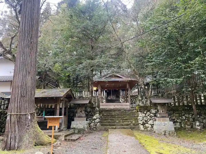 大原神社の{uncategorized: "未分類", other: "その他", undefined: "問題あり", building: "その他建物", grave: "お墓", sacred_gate: "鳥居", guardian: "狛犬", statue: "像", buddha: "仏像", history: "歴史", nature: "自然", garden: "庭園", animal: "動物", pagoda: "塔", temizu: "手水舎", mountain_gate: "山門・神門", sanctuary: "本殿・本堂", subordinate: "末社・摂社", art: "芸術", scenery: "景色", jizo: "地蔵", ema: "絵馬", goshuin: "御朱印", omikuji: "おみくじ", items: "授与品その他", amulet: "お守り", goshuincho: "御朱印帳", eats: "食事", festival: "お祭り", votive_dance: "神楽", shichigosan: "七五三参", wedding: "結婚式", experience: "体験その他", initially: "初詣", around: "周辺", anti_infection: "感染症対策"}