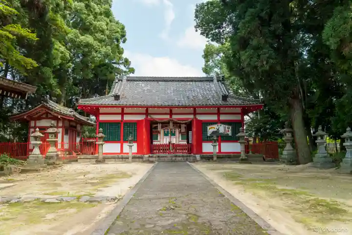 久度神社の本殿・本堂