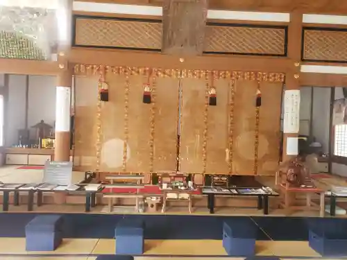 長尾護国寺の本殿・本堂