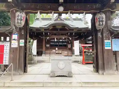 下谷神社の山門・神門