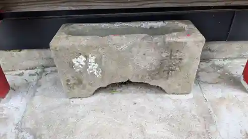 稲荷神社の手水舎