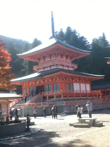 延暦寺 根本中堂の建物その他