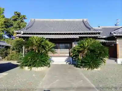 報国寺の本殿・本堂