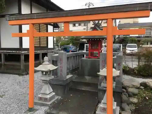 八王子神社の鳥居